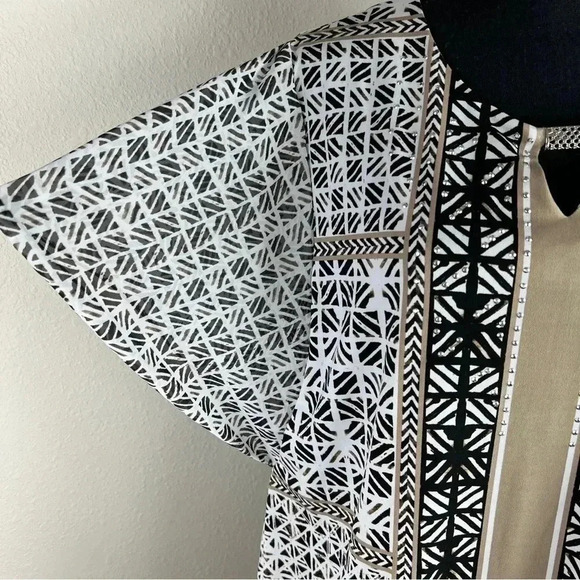 Jm Collection | Sheer Sleeve Top - Picture 2 of 8